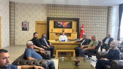 AK Parti Yerköy İlçe Başkanı Selahattin Atalay ve beraberindeki ilçe