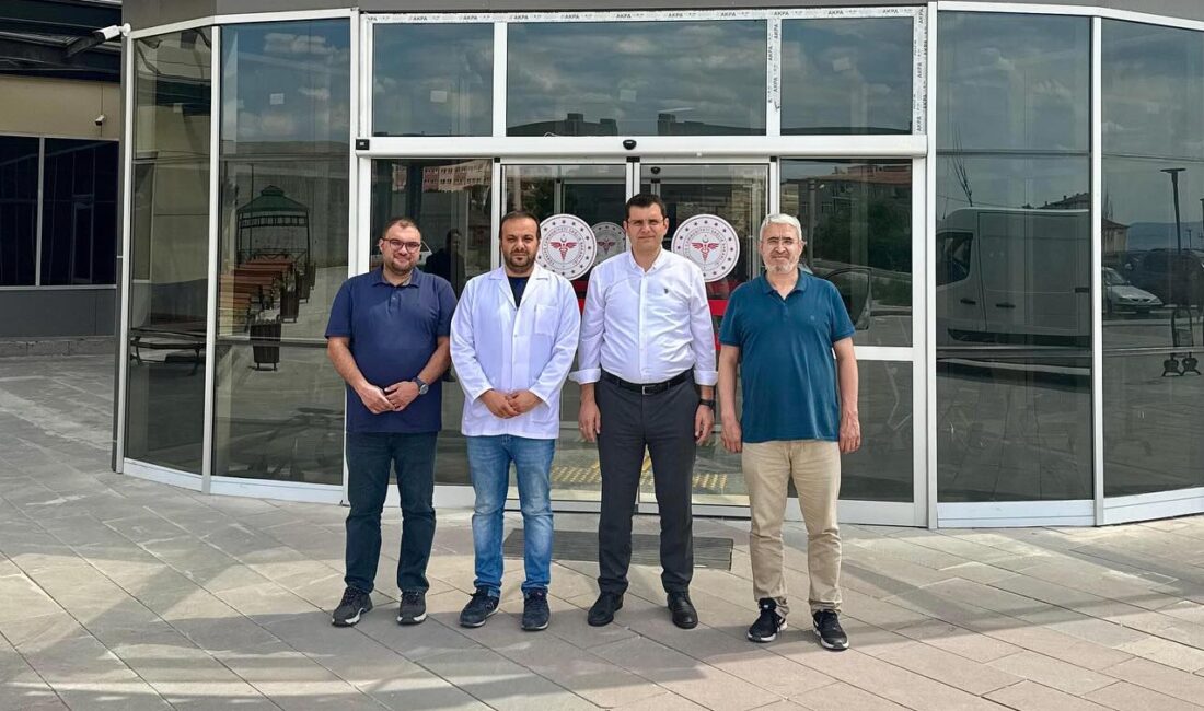 Yerköy Kaymakamı Mehmet Halis Aydın, ilçede yürütülen kamu hizmetlerini yerinde