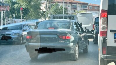 Yerköy çarşı merkezinin giriş noktası olan Kırşehir Caddesi, Kaymakamlık önündeki