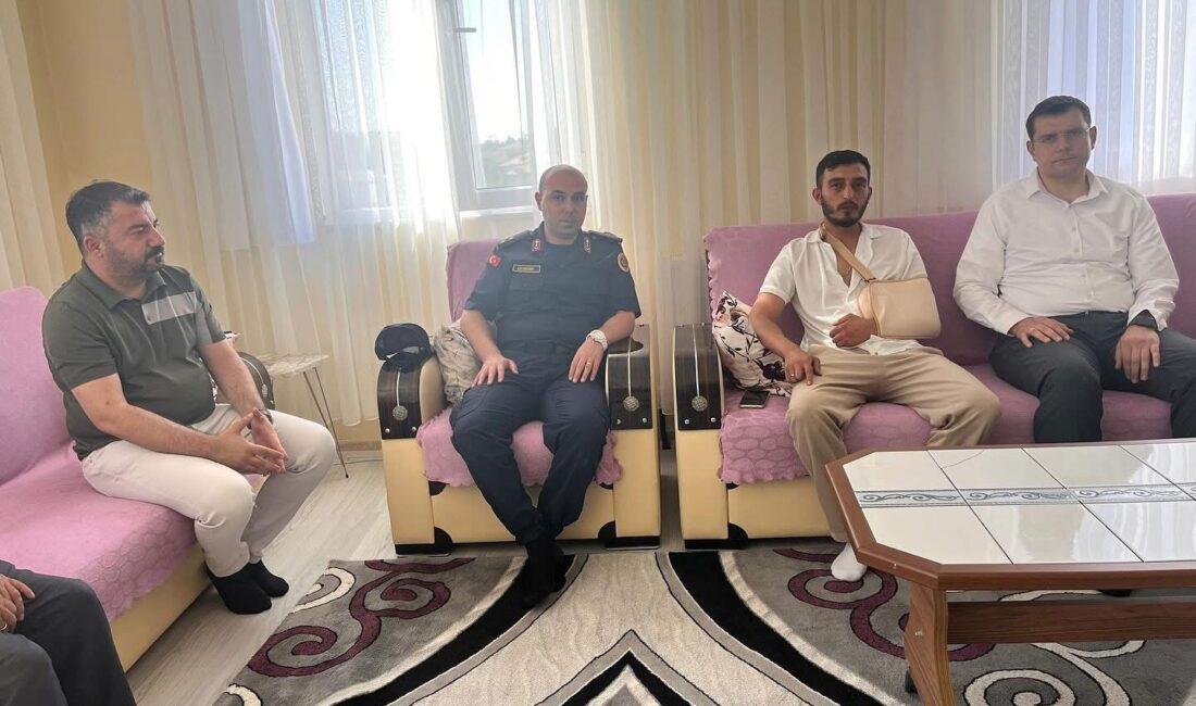 Kaymakam Mehmet Halis Aydın’dan Gazimize Anlamlı Ziyaret Yerköy Kaymakamı Mehmet