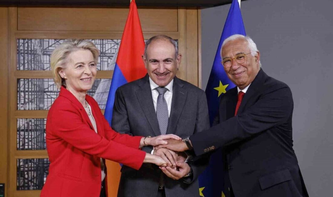 Ermenistan Başbakanı Nikol Paşinyan, Avrupa Birliği liderleri Antonio Costa ve