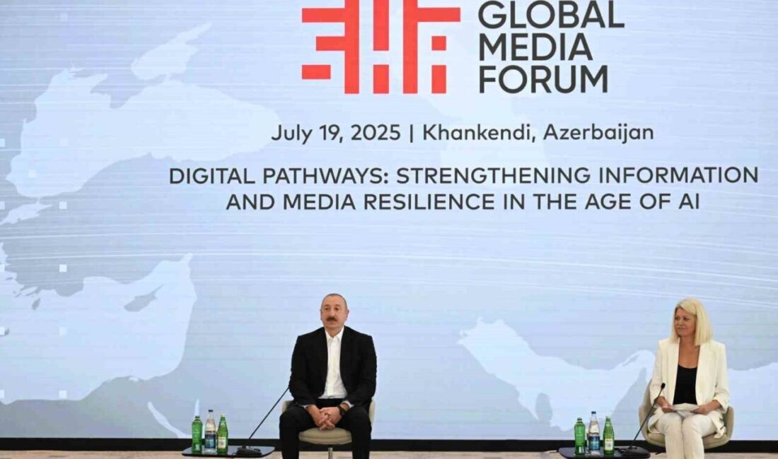 Azerbaycan Cumhurbaşkanı Aliyev, Şuşa Global Medya Forumu'nda, Ermenistan Anayasası'nın değiştirilmesi