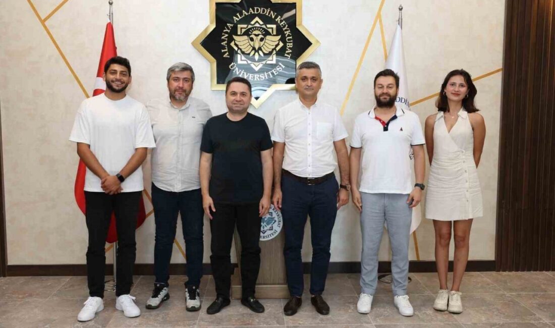 ALKÜ Rafet Kayış Mühendislik Fakültesi Endüstri Mühendisliği Bölümü öğrencileri Eray