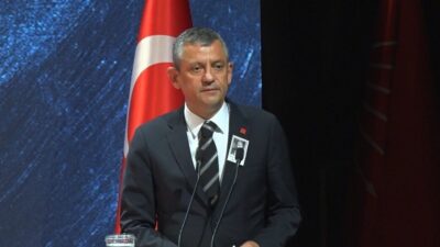 CHP Genel Merkezi'nde Altan Öymen için düzenlenen cenaze törenine CHP