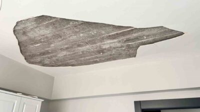 Ankara'nın Sincan ilçesindeki apartman dairesinde bebek odasının tavanı düşerek faciadan