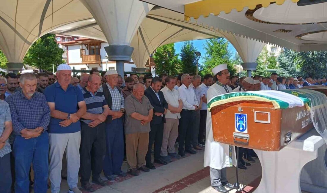 Ankara'da meydana gelen trafik kazasında 3 kişi hayatını kaybederken, 2