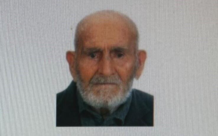 Yozgat'ın Aydıncık ilçesinde Alzheimer hastalığı olan 95 yaşındaki Durak Ünal