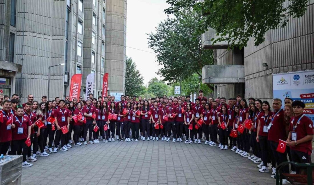 Gençlik ve Spor Bakanı Osman Aşkın Bak, Türkiye'nin sporculardan elde