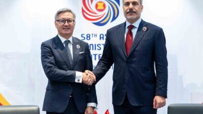 Dışişleri Bakanı Hakan Fidan, Malezya'da Laos Dışişleri Bakanı Thongsavan Phomvihane