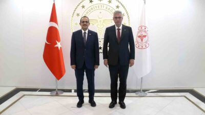 Türkiye Sağlık Bakanı Kemal Memişoğlu, Yemen Sağlık Bakanı Qassem Mohammed
