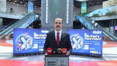 Konya Büyükşehir Belediye Başkanı Uğur İbrahim Altay, Konya Bilim Merkezi'nin