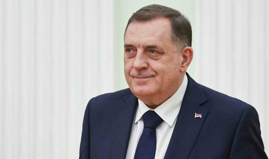 Bosnalı Sırp lider Dodik aleyhindeki tutuklama emri kaldırıldı Bosna Hersek mahkemesi Sırp