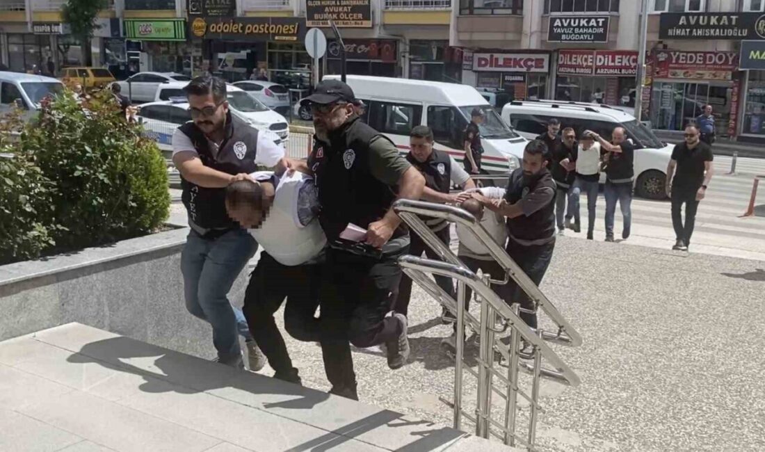 Cesedi gömülü halde bulunan şahsın cinayet zanlıları adliyeye sevk edildi Çorum'da kaybolan Yücel Kolçak'ın