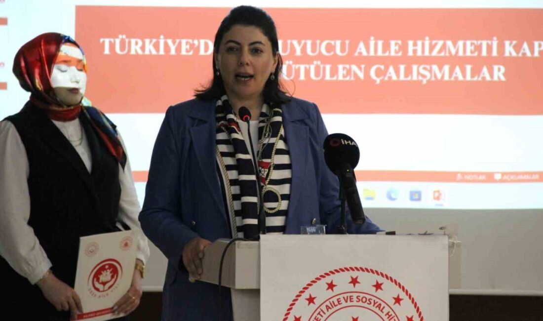 Çorum’da ‘gönül elçileri’ koruyucu ailelik için bir araya geldi Çorum'da "Toplum Kalkınmasında Gönül