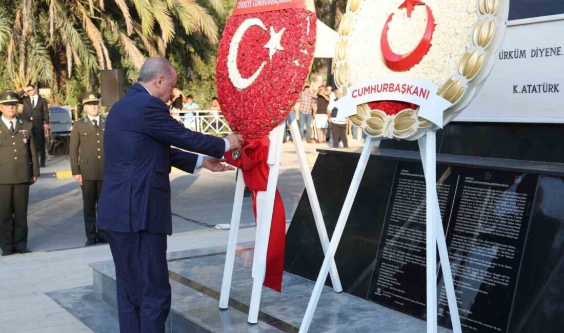 Cumhurbaşkanı Erdoğan, KKTC'deki 20 Temmuz Barış ve Özgürlük Bayramı'nda Atatürk