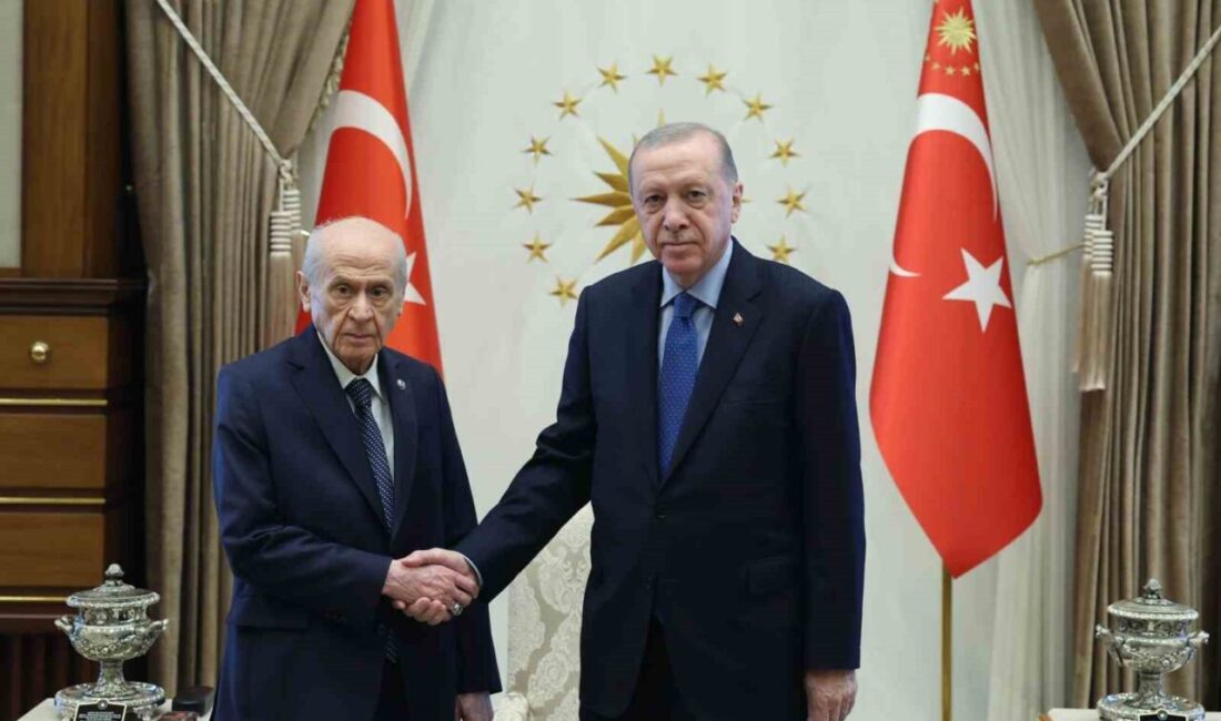 Cumhurbaşkanı Erdoğan, MHP Lideri Bahçeli ile Beştepe’de bir araya geldi. Cumhurbaşkanı Erdoğan, MHP Lideri
