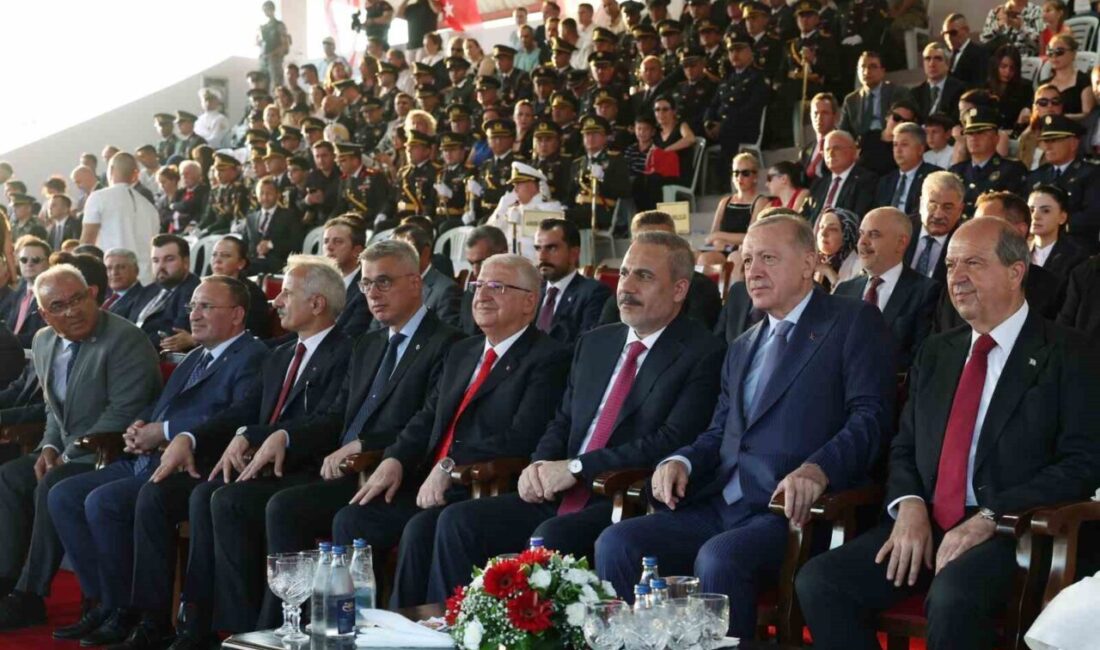 Cumhurbaşkanı Recep Tayyip Erdoğan, KKTC'de yaptığı konuşmada uluslararası topluma KKTC'nin