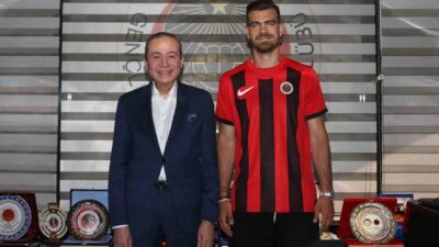 Gençlerbirliği, Yunan futbolcu Dimitrios Goutas ile 2 yıllık sözleşme imzaladı.