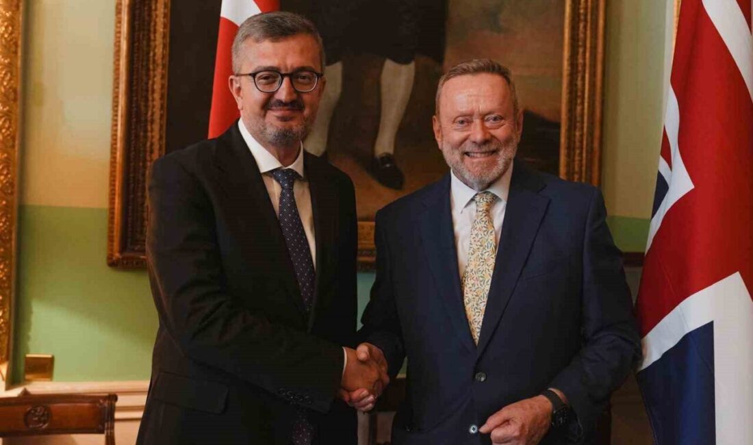 Dışişleri Bakan Yardımcısı Duran, Afrika konulu Diyalog Toplantısı için Londra’ya gitti Dışişleri Bakan Yardımcısı Burhanettin