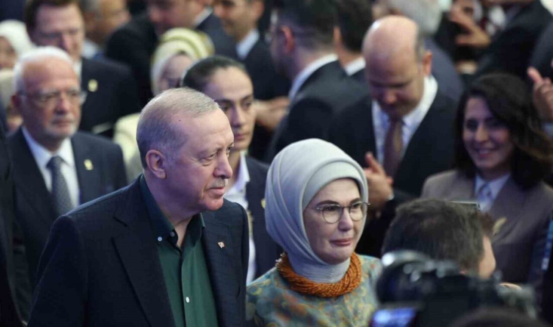 Emine Erdoğan, AK Parti'nin ortak akıl ve istişareyle kararlarını şekillendiren