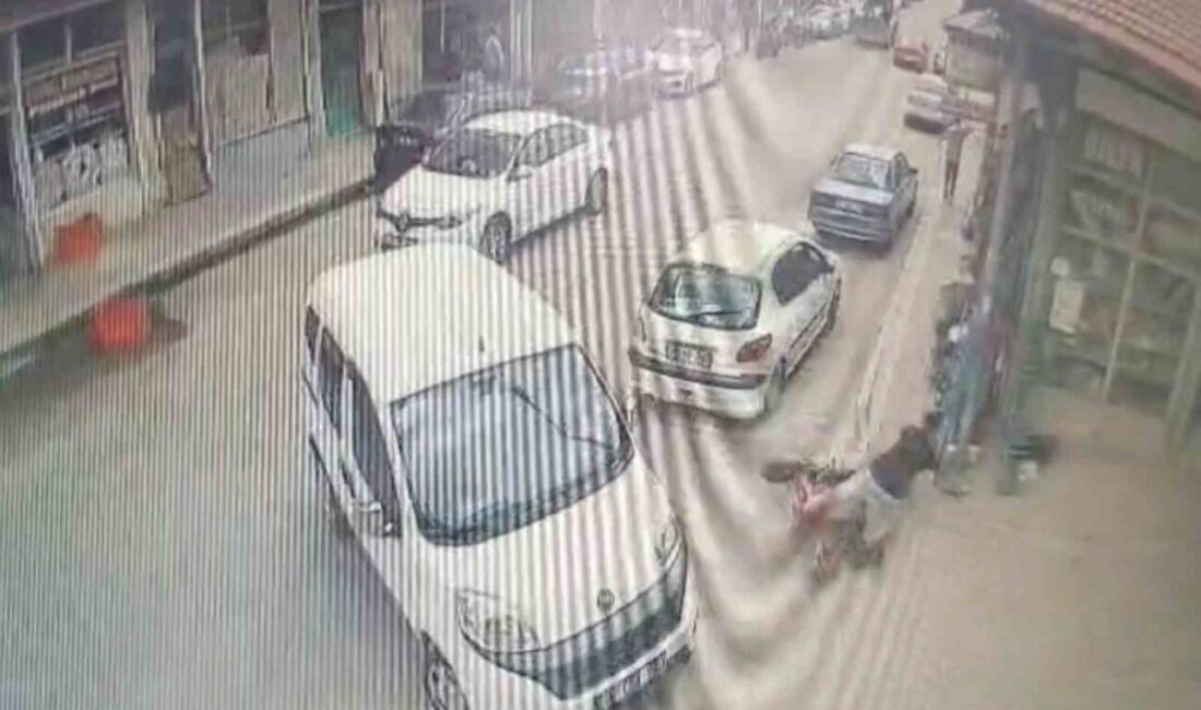 Hafif ticari araç ile elektrikli bisiklet çarpıştı: 1 yaralı Sungurlu'da Recep Tayyip Erdoğan