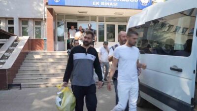 Kırıkkale'de 8 kişi, polis operasyonu ile yakalanarak hapis cezasına çarptırıldı.