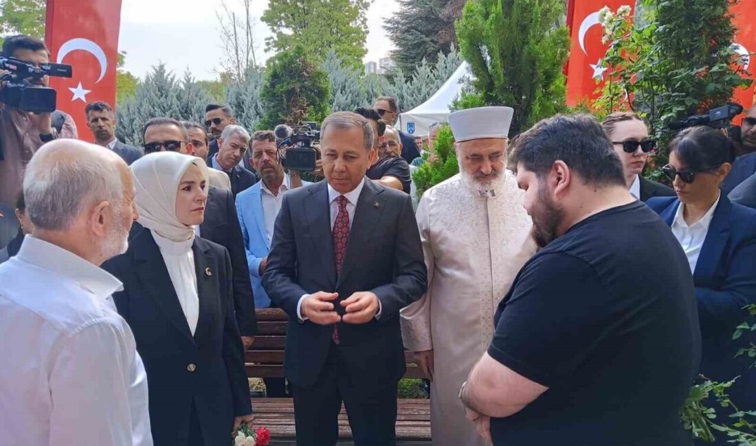 İçişleri Bakanı Ali Yerlikaya ve Aile ve Sosyal Hizmetler Bakanı