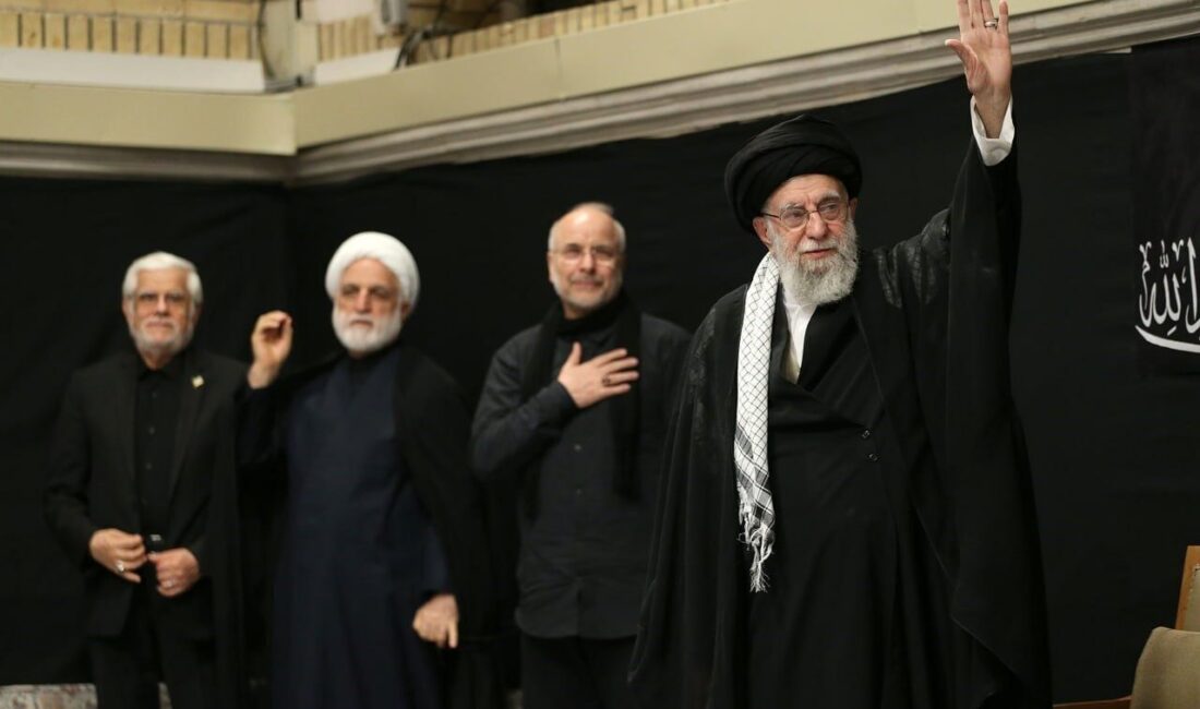 İran Dini Lideri Hamaney, savaş sonrası ilk kez kamuoyu karşısına çıktı İran Dini Lideri Ayetullah