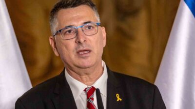 İsrail Dışişleri Bakanı Gideon Saar, Fransa Cumhurbaşkanı Macron'un Filistin devletini