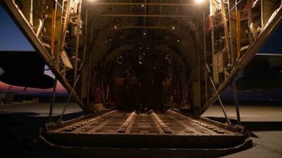 IDF, Gazze Şeridi'nde yaşanan insani krize yönelik hava yoluyla yardım