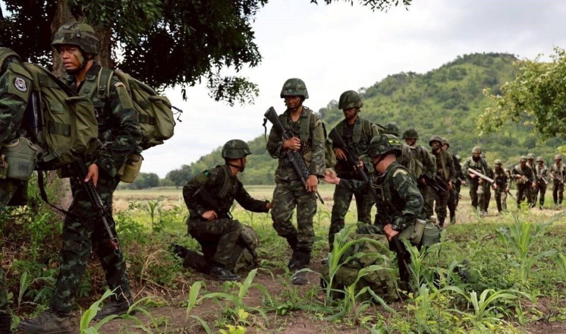 Tayland-Kamboçya sınırındaki çatışmalarda 1 asker ve 11 sivil hayatını kaybetti.