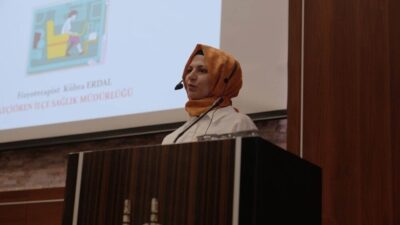 Keçiören Belediyesi, personele sağlıklı yaşam eğitimi verdi. Masa başı egzersizleri