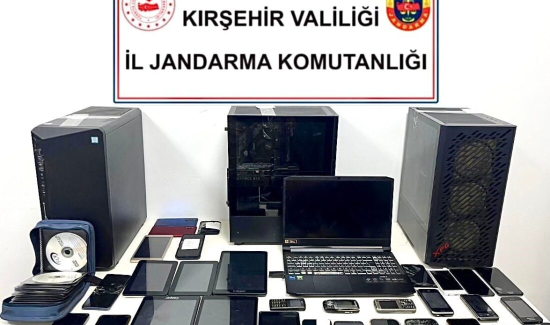Kırşehir merkezli 6 ilde dolandırıcılık operasyonu: 18,5 milyon TL’lik vurgun Kırşehir merkezli 6 ilde,