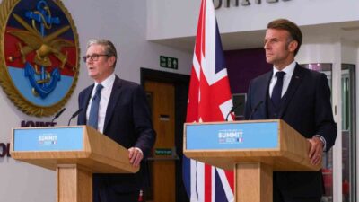 Fransa Cumhurbaşkanı Macron, İngiltere Başbakanı Starmer ile NATO'da önemli konuları