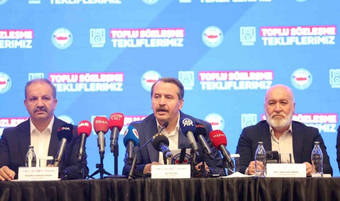 Memur-Sen Genel Başkanı Ali Yalçın, Memur-Sen'in 8. dönem toplu sözleşme