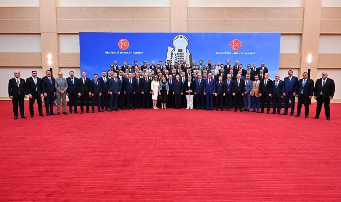 MHP Genel Başkanı Devlet Bahçeli başkanlığında ATO Congresium'da MHP İl