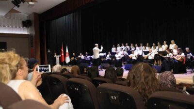 Keçiören Belediyesi'nin düzenlediği müzik atölyesi, yıl sonu konseriyle son buldu.