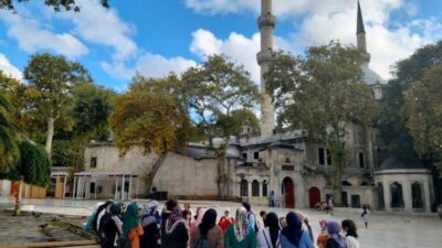 Pursaklar Belediyesi, ev hanımlarına yönelik kültür gezileri için kayıtlara başladı.
