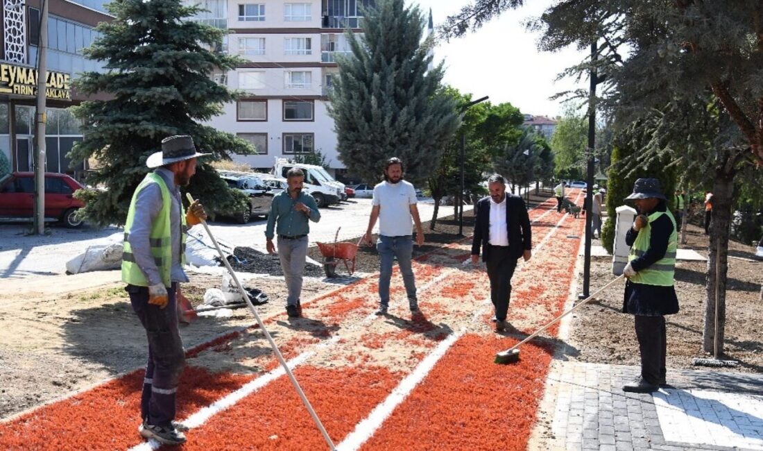 Pursaklar Belediyesi, ilçedeki eski ve kullanıma uygun olmayan parkları modern