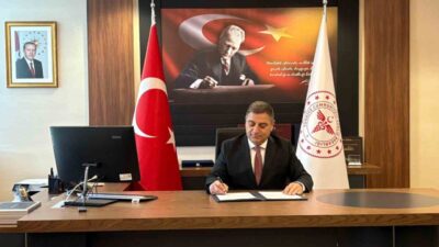 Sağlık Hizmetleri Genel Müdürü Uzm. Dr. Hasan Basri Velioğlu, organ