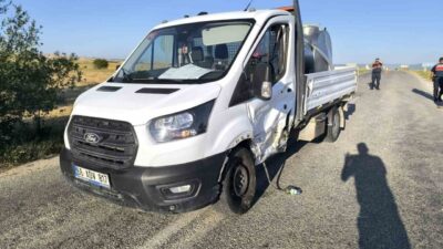 Yozgat'ın Sarıkaya ilçesinde meydana gelen trafik kazasında kamyonet ile hafif