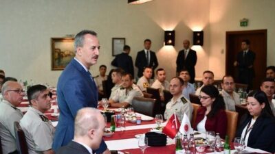Savunma Sanayii Başkanı Haluk Görgün, yeni atanan askeri ataşelerle bir