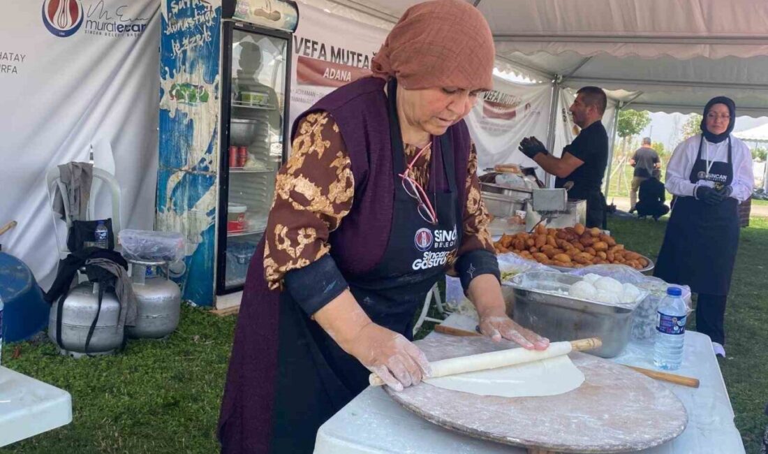 Sincan'da başlayan Gastrofest Şenliği'nde Türkiye'nin yöresel ürünleri sergilenirken, 6 Şubat