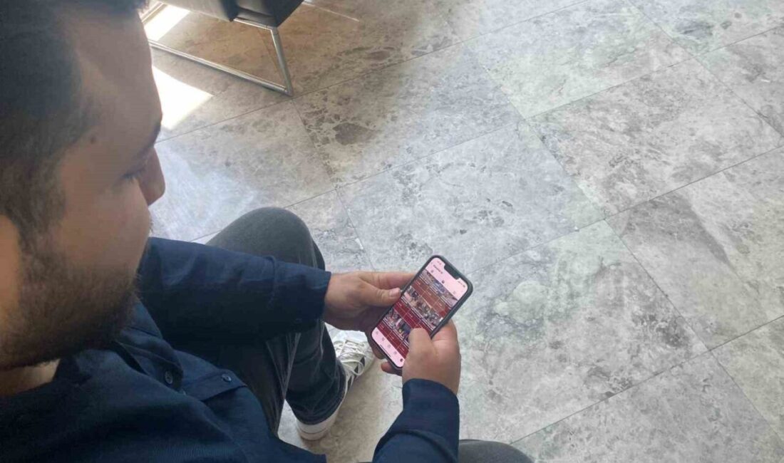 Sosyal medya uzmanı Erdem Cırık, insanların sosyal medyada harcadığı vakitten