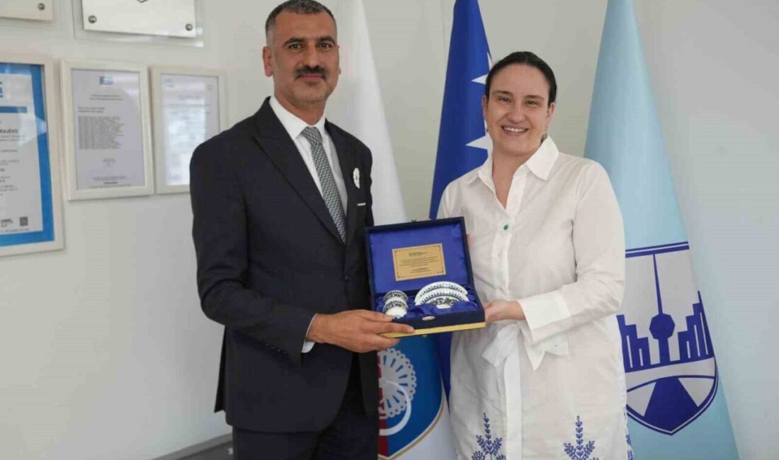 Kocaeli Büyükşehir Belediyesi heyeti,