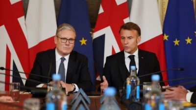 Birleşik Krallık Başbakanı Starmer ve Fransa Cumhurbaşkanı Macron, yasadışı göçmenlerin