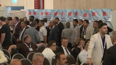 Türkiye Belediyeler Birliği Meclisi başkanvekilliği seçiminde Mersin Büyükşehir Belediye Başkanı
