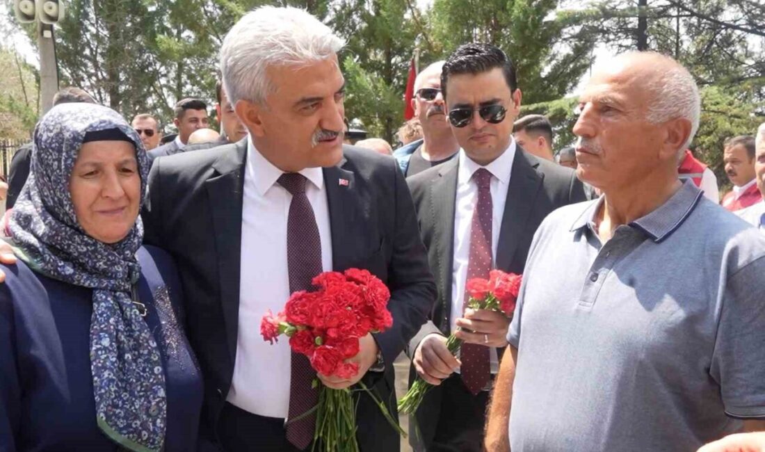 15 Temmuz darbe girişiminde şehit olan polis Hakan Yorulmaz'ın babası