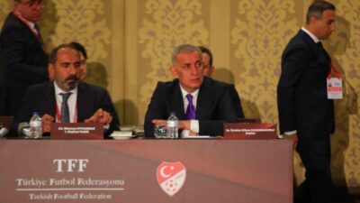 TFF Başkanı İbrahim Hacıosmanoğlu ve yönetimi, Ankara'da gerçekleştirilen olağan mali