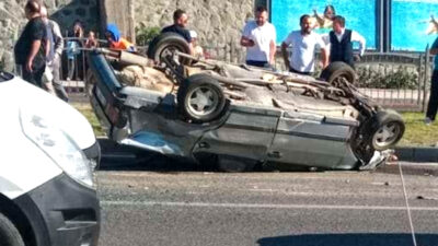 Yozgat’ta meydana gelen trafik kazasında, Tofaş marka bir otomobil direksiyon